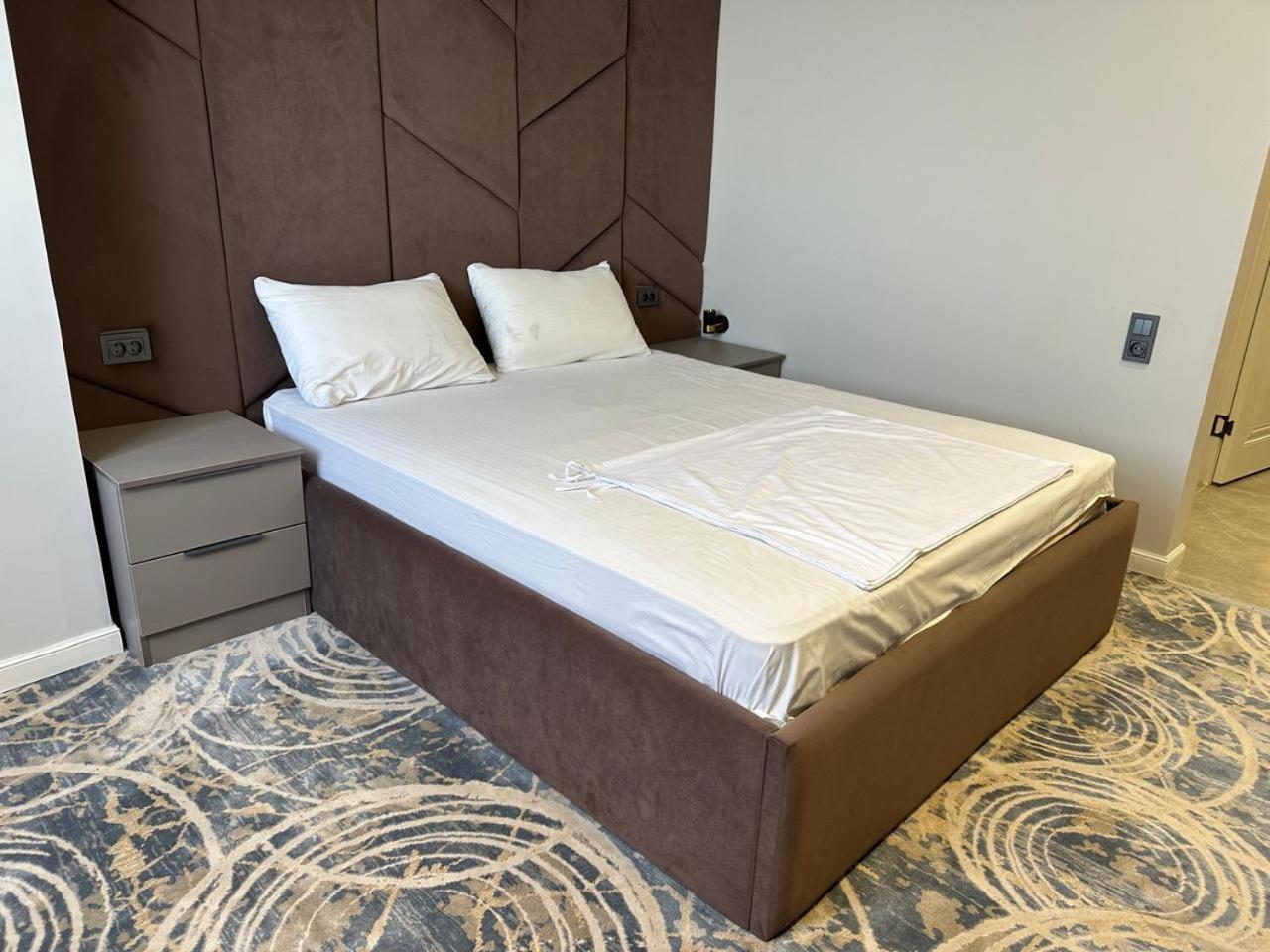 Darkol Hotel Shymkent Exterior photo